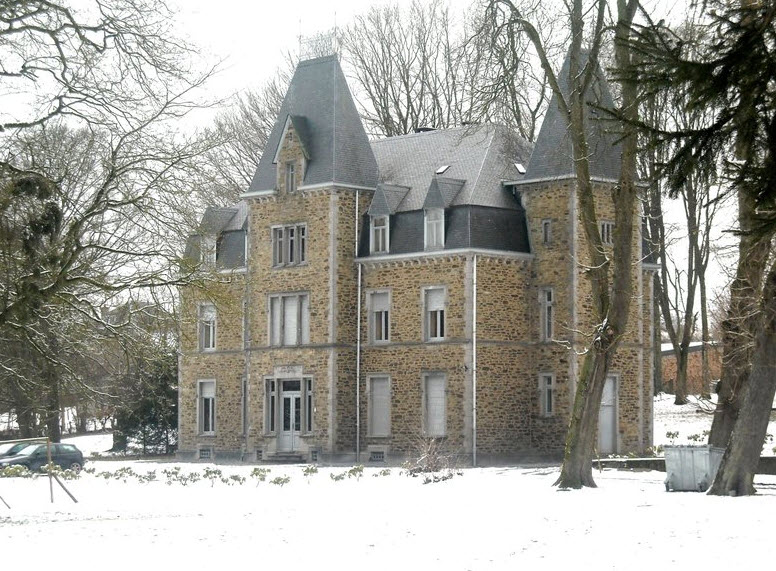 Château de Porcheresse, Belgium